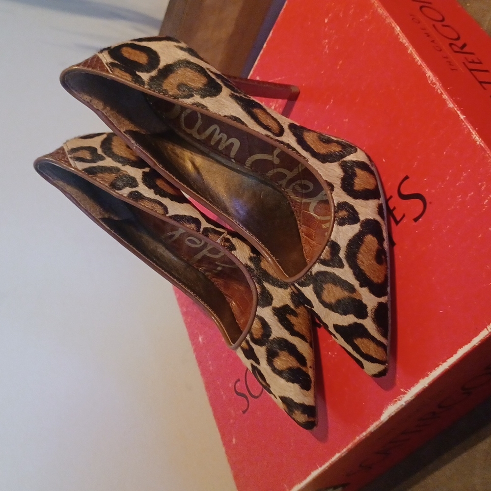 Leopard pumps - Picture 2 of 3